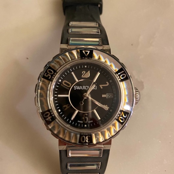 SWAROVSKI Octea UltraSport Watch Swiss Made Quartz - Picture 9 of 10